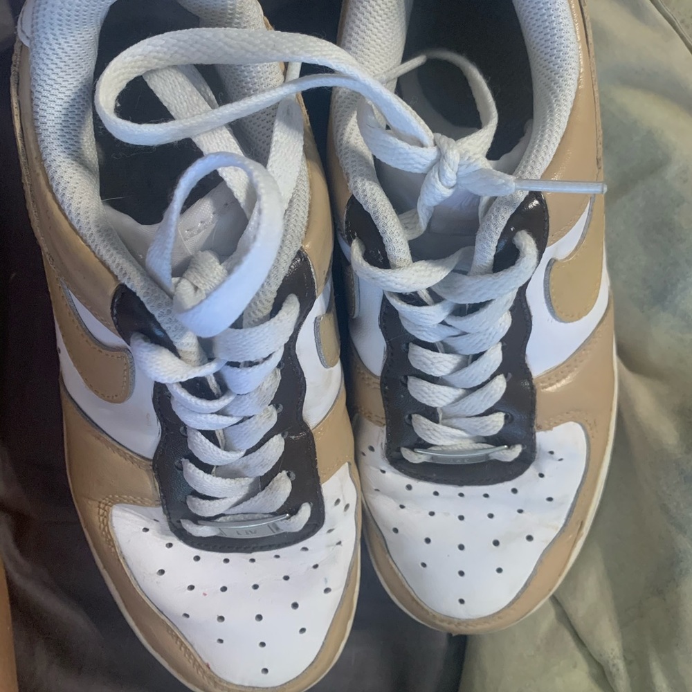CUSTOM NIKE AIR FORCE 1 SIZE 6 Oatmeal/brown